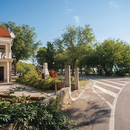 Nice Apartment In Raslina With House Sea View ภายนอก รูปภาพ